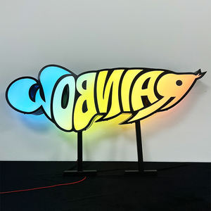 صندوق إعلاني خارجي إبداعي مقاوم للمطر بتصميم على شكل سمكة، مزود بإضاءة متدرجة اللون ومقاوم للأشعة فوق البنفسجية، قابل للتخصيص بشعارك. - Product Image 6