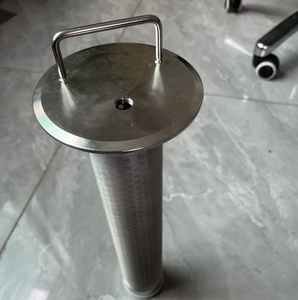 Separador de aceite de cilindro de filtro de vela de malla metálica perforada de acero inoxidable de alta temperatura para suministros de filtro de polímero de filamento - Product Image 4