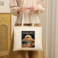 Personalisierte Canvas-Tragetasche mit Casablanca-Muster aus Marokko, wiederverwendbare Einkaufstasche für Damen, ideal für Reisen.