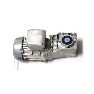 Nuevo Servoaccionamiento Lenze Original 15843391, Inversor de Frecuencia 16257037 16896152 15843391 16922895 16930693 - Product Image 4