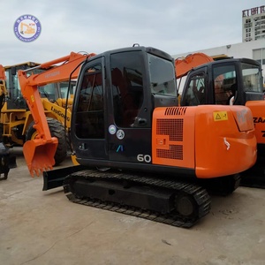 Excavatrice d'occasion HITACHI ZX60 de 6 tonnes d'origine japonaise en bon état - Product Image 1