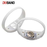 Bracelet LED à commande sonore avec lumières de marquage clignotantes |   Bracelet lumineux à commande vocale pour les concerts et les fêtes