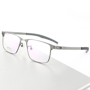 Nuovi <span class=keywords><strong>Occhiali</strong></span> da Lettura Unisex di Lusso in Acciaio Inossidabile Dorato, Ultraleggeri e Resistenti, Senza Viti, per Tutti i Tipi di Viso - Product Image 4