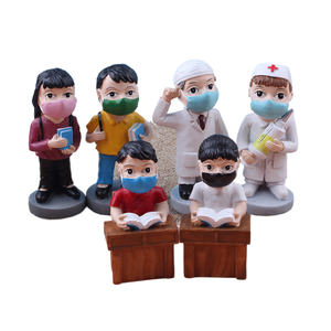 Quyingqiu seri karakter sakit dokter orang dengan model diagnosis dan peralatan perawatan meja fungsional - Product Image 1