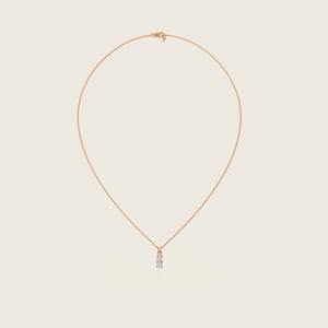 จี้หยดน้ำค้างยามเช้าสร้างขึ้นด้วยเส้นสายที่สง่างามและผิวเงาที่กระตุ้นให้เกิดความสงบของน้ำค้างยามเช้า - Product Image 2