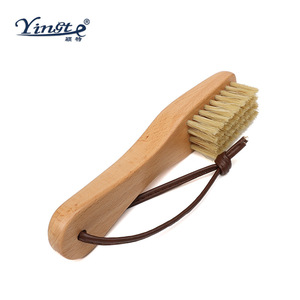 Cepillo para zapatos Yinste de madera maciza con cerdas de cerdo para limpiar y pulir cuero - Product Image 1