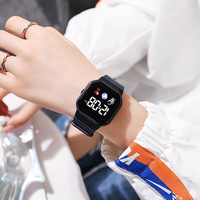 Jam Tangan Digital Elektronik Fashion Sport Murah Grosir untuk Pelajar, Silikon LED Persegi Unisex, Tidak Tahan Air, Jam Tangan Sport Anak