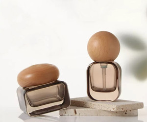 Nuevo Diseño de Envases Transparentes para Productos de Cuidado de la Piel, Botellas de Vidrio para Lociones de 30 ml, 50 ml, 100 ml y 120 ml, Tarro de Vidrio para Crema de 30 g con Tapa de Madera - Product Image 5