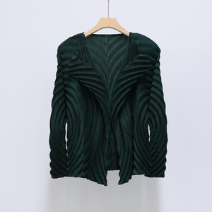 Top <span class=keywords><strong>moda</strong></span> donna di alta qualità Design irregolare top Casual giacca a pieghe Miyake diretta alla fabbrica - Product Image 3