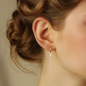 Personalizado delicado 925 <span class=keywords><strong>plata</strong></span> esterlina triángulo geométrico circón Stud aro gota pendientes conjuntos para mujeres - Product Image 4