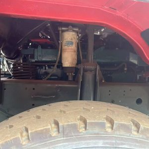 Camion benne basculante Sinotruk Howo 371 à essieu simple 4x2 d'occasion, faible nombre d'heures de fonctionnement, année 2024, camion poids lourd avec moteur Weichai - Product Image 6