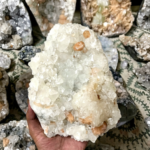 HOT SELL Wholesale Radha Arts Apophyllite Natural <b>Crystal</b> White <b>Raw</b> Rough Stone Quartz Minerals Cluster Healing Decoration - Product Image 4