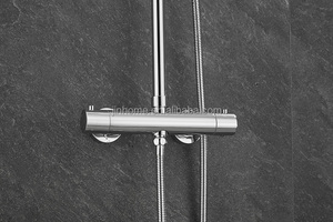 Robinets de douche à <span class=keywords><strong>colonne</strong></span> Chrome Système de douche à trois voies Fonction de mélangeurs d'eau chaude et froide avec robinet d'eau de source - Product Image 2