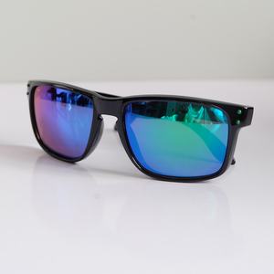 <span class=keywords><strong>Occhiali</strong></span> da <span class=keywords><strong>Sole</strong></span> Sportivi di Tendenza a 16 Colori per Uomo e Donna <span class=keywords><strong>Occhiali</strong></span> da Guida con Montatura Colorata e Protezione UV400 - Product Image 5