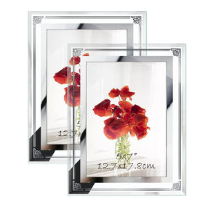 Cadre photo en verre cristal fait main, éco-responsable, impression UV, style moderne et épuré, 5, 6, 7 pouces, 8, 10 pouces, pour présentation sur table de mariage, vente en gros - Product Image 1