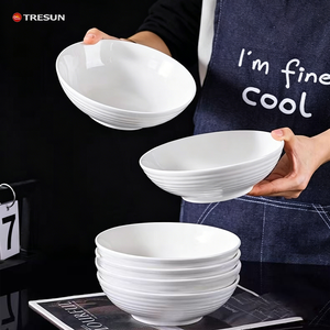 Bol en céramique blanc pur de style nordique, résistant au micro-ondes, vaisselle de table émaillée pour la maison, bols à salade, à soupe et à nouilles - Product Image 3