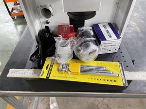 Nueva Máquina de Marcado Láser UV ZOGO UV5W de Tipo Dividido, Grabador Refrigerado por Agua de 5W/10W con Soporte para DXF/PLT/<span class=keywords><strong>BMP</strong></span> - Product Image 4