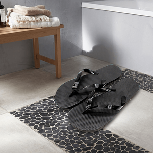 Tongs en caoutchouc pour hommes, pantoufles d'hôtel avec Logo personnalisé - Product Image 2