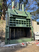 Promotion : Compacteur vertical métallique motorisé 400 tonnes de pression, télécommandé, pour le recyclage de ferraille d'aluminium et de fil de cuivre haute performance