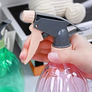 Arrosoir en plastique écologique de 500 ml avec pulvérisateur pour une utilisation intérieure/extérieure, outil d'irrigation manuel - Product Image 6