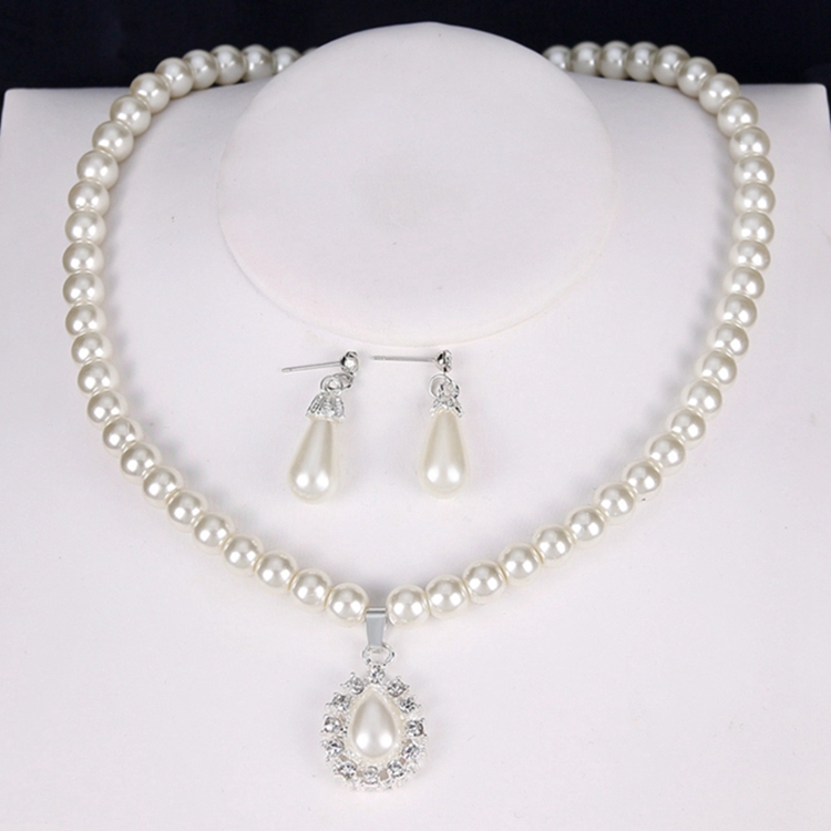 Perles de feu - Ensemble collier et boucles d'oreilles