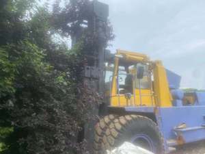 Chariot élévateur d'occasion KOMATSU FD450 pour travaux de terrassement - Offre Spéciale - Product Image 6