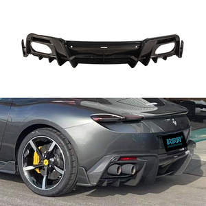 Pour <span class=keywords><strong>Ferrari</strong></span> Roma Kit de carrosserie en fibre de carbone véritable sec Diffuseur de becquet de lèvre de pare-chocs arrière - Product Image 1