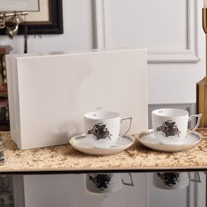 Meilleures ventes Tasse à thé de l'après-midi de luxe en céramique Tasse à café et soucoupe avec boîte cadeau - Product Image 1