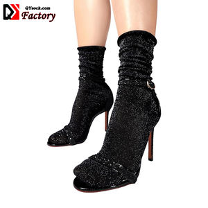 <span class=keywords><strong>Calcetines</strong></span> Lurex brillantes personalizados al por mayor hilos metálicos fabricante <span class=keywords><strong>mujer</strong></span> <span class=keywords><strong>brillo</strong></span> plata brillante moda transpirable <span class=keywords><strong>brillo</strong></span> - Product Image 4