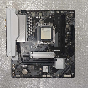 เมนบอร์ดสำหรับเล่นเกม B650M GAMING WIFI PCIe4.0 รองรับช่องเสียบ M.2 รองรับ CPU 7000 รองรับแรม DDR5 รองรับซ็อกเก็ต AM5 เมนบอร์ด B650 - Product Image 1