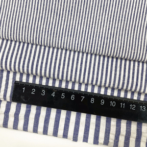 Tissu Seersucker Rayé Léger 100% Coton Personnalisable pour Femmes, Garçons <span class=keywords><strong>et</strong></span> Filles - Respirant <span class=keywords><strong>et</strong></span> Infroissable - Product Image 3