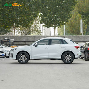 <span class=keywords><strong>Audi</strong></span> <span class=keywords><strong>Q3</strong></span> SUV de 5 Puertas y 5 Plazas, Gasolina, Transmisión Automática de 7 Velocidades, Neumáticos R18, Asientos de Cuero, Volante a la Izquierda - Usado, <span class=keywords><strong>Precio</strong></span> Económico - Product Image 3