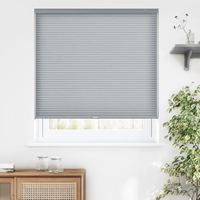 Stores alvéolaires Persilux 100 % polyester semi-transparents : optimisent l'intimité, bloquent les UV et réduisent le bruit