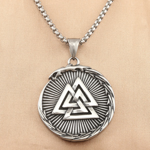 Collar Vikingo con Colgante Triangular de Acero Inoxidable, Geométrico, Unisex, 280757 - Product Image 1