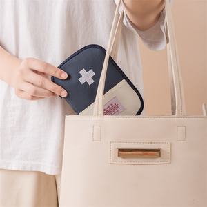 <span class=keywords><strong>Trousse</strong></span> de Premiers Soins Portable Raidy en Tissu Oxford – Sac Bandoulière Tendance pour Rangement de Médicaments, Idéal pour les Voyages et les Urgences Professionnelles - Product Image 4