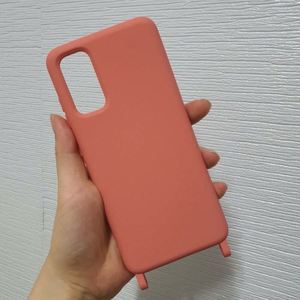 2021 nouveau design silicone <span class=keywords><strong>collier</strong></span> bandoulière <span class=keywords><strong>coque</strong></span> de téléphone avec sangle Csse avec étui en corde pour iphone12 étui pour <span class=keywords><strong>samsung</strong></span> <span class=keywords><strong>s20</strong></span> - Product Image 1