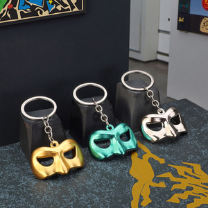 Mini lanterne verte créative, masque de film, ouvre-bouteille, porte-clés, pendentif, mode, métal, pendentif pour sac homme et femme, petit cadeau - Product Image 6