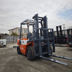 Chariot élévateur diesel Heli 3T à livraison rapide avec déplaceur latéral hydraulique et pneus pleins pour usage agricole, certifié CE EPA - Product Image 5