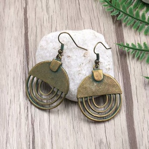 Pendientes Redondos con Colgante de Girasol Estilo Bohemio Vintage, Joyería de Aleación de Moda Étnica para Mujer, Regalo de Navidad para Fiestas - Product Image 3
