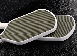 Customized Carbon Fiber <strong>Titanium</strong> Alloy Pickleball Racket Logo 16mm Thermoformed Edgeless Rimless Honeycomb Core For Training - Product Image 5