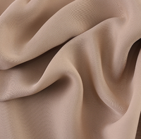 Prix d'usine – Tissu 100 % polyester respirant et écologique, couleur unie, pour chemises, robes et pyjamas arabes pour hommes et femmes
