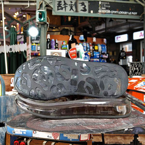 नम टिकाऊ हवा-कुश्ड एमडी + tpr सोल्स हल्के पानी प्रतिरोधी एंटी-पर्ची के साथ हर्रिंगबोन ट्रेड कस्टम पीसी रंग - Product Image 3