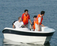 Vente directe du fabricant, bateau de pêche en fibre de verre pour sports nautiques, bateau de dépannage personnalisé à grande vitesse