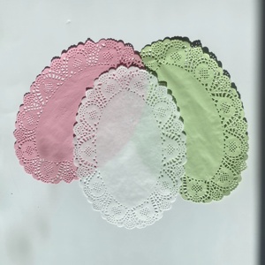 Vente en gros de nouveaux produits couleur blanche tapis de <span class=keywords><strong>table</strong></span> jetable en dentelle de qualité alimentaire napperons en dentelle de papier de style personnalisé - Product Image 4
