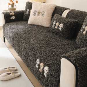 Coussin de <span class=keywords><strong>canapé</strong></span> en peluche de dessin animé épaissi coussin de siège d'hiver housse antidérapante <span class=keywords><strong>pour</strong></span> canapés en cuir - Product Image 3