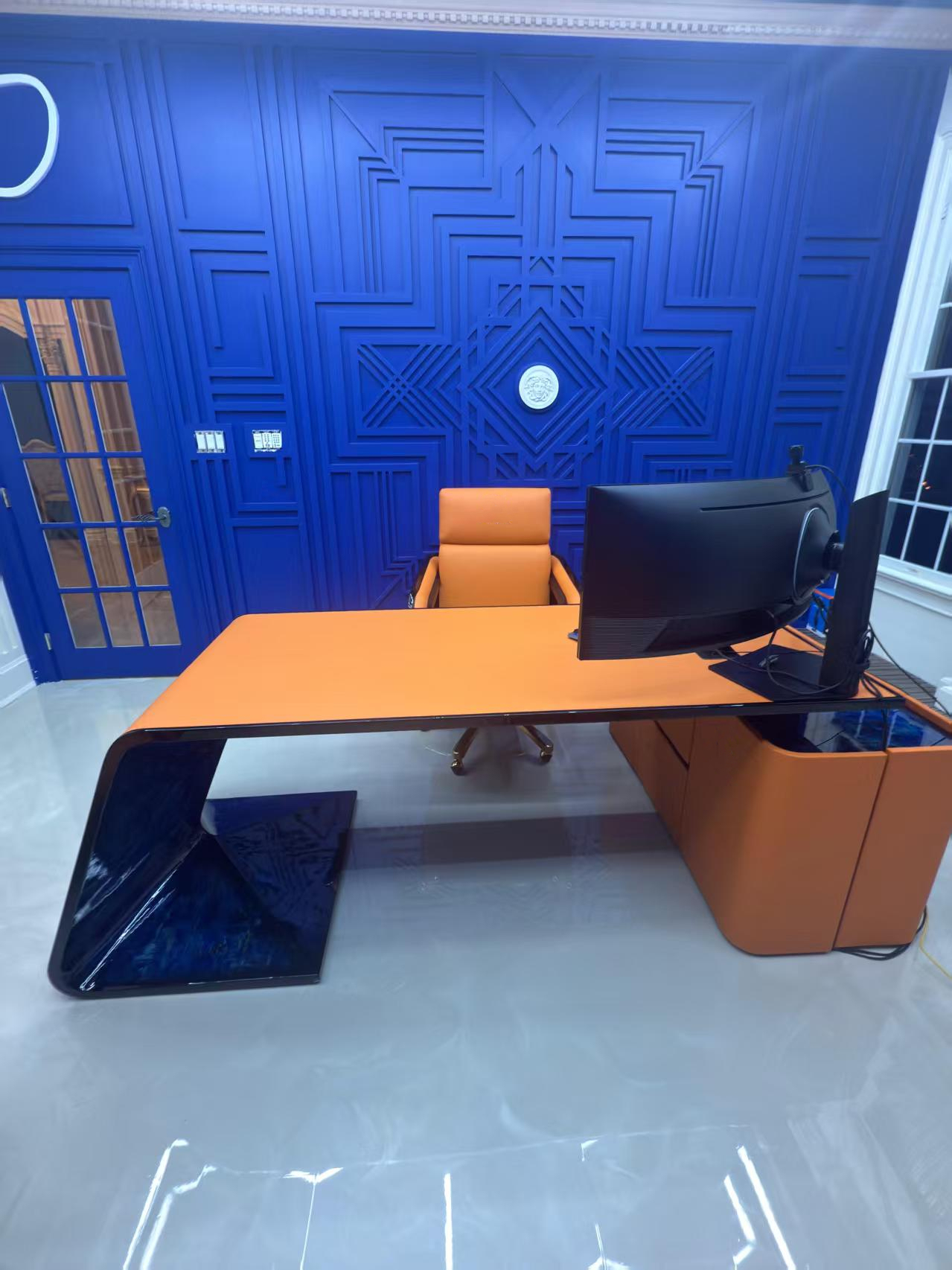 2100 da ufficio * 800*780 + 1300*550*650mm