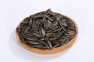 Emballage personnalisé, grande taille, rayures noires, non transformées, graines <span class=keywords><strong>de</strong></span> <span class=keywords><strong>tournesol</strong></span> séchées, prix réduit, saines et nutritives - Product Image 3