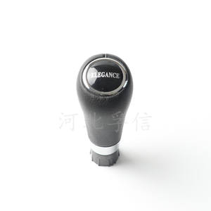 Poignée de levier de vitesse élégante en cuir pour Mercedes Benz, design ergonomique pour boîte automatique ou manuelle - Product Image 1