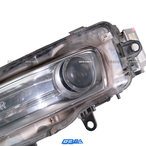 อะไหล่ถอดประกอบไฟหน้ารถยนต์โรลส์-รอยซ์ โกสต์ รุ่นที่ 1  ชิ้นส่วนพลาสติกโคมไฟหน้า  หมายเลขอะไหล่แท้ 63117211443 63117211444 - Product Image 5