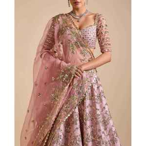 Sari de Georgette de Diseño Moderno para Mujer, Estilo Bollywood Indio, con Blusa Étnica, Cómodo y Elegante, Exclusivo para Bodas y Fiestas - Product Image 6